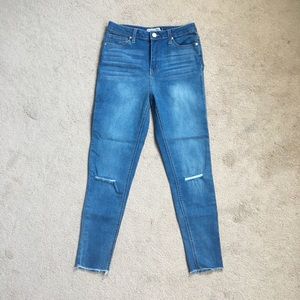 REVAMPED LIGHT WASH SKINNY JEANS